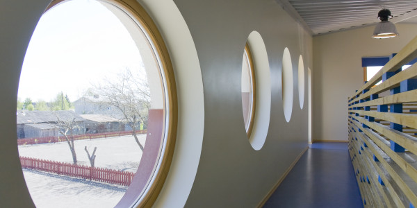 Puertas y Ventanas Insonorizadas de Aluminio / PVC Malgrat de Mar · Ojo de Buey, Curvada y Antiruido
