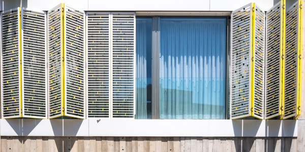 Puertas y Ventanas Seguridad de Aluminio / PVC Premià de Dalt · Contraventanas y Persianas a Medida