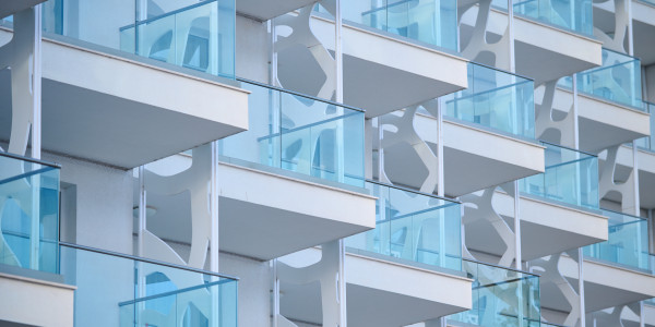 Puertas y Ventanas Aislantes de Aluminio / PVC Santa Coloma de Gramenet · Balconeras